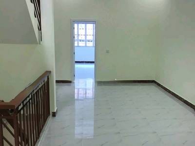 Dom z lokalem handlowym Na wynajem w Boeng Keng Kang $950