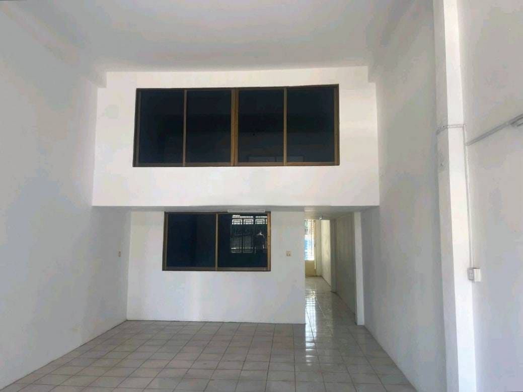 $650,000 店屋