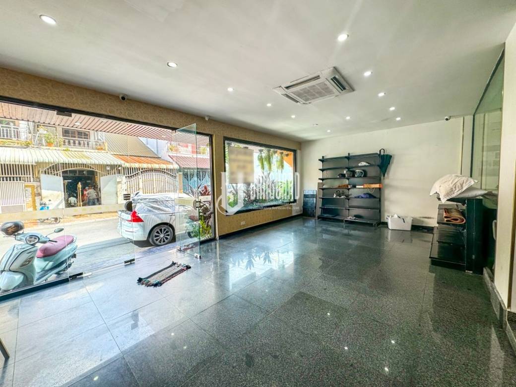 សណ្ឋាគារ សំរាប់ជួល នៅ, ផ្សារថ្មី, ដូនពេញ, ភ្នំពេញ