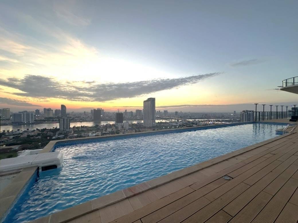 $480 Condo