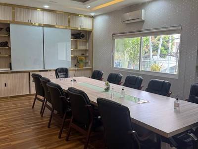 Vila For Sale & Rent in Daun Penh $2,300,000