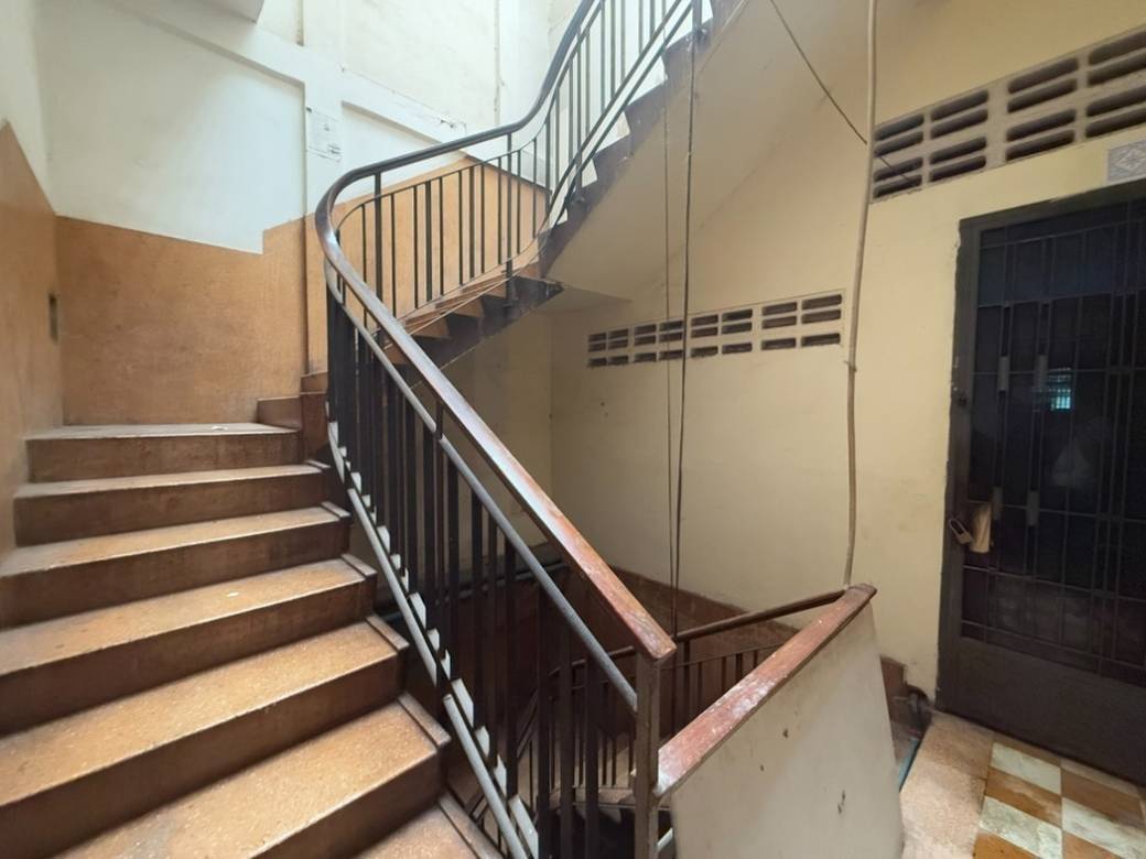 $58,000 Flat House
