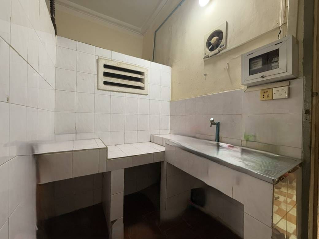 Daun Penh Flat House Na prodej in Daun Penh