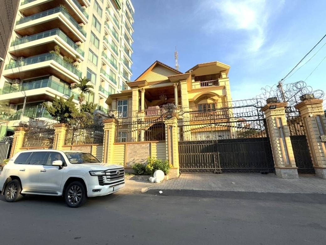 $3,500 Vila