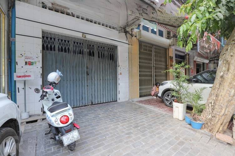 Flat House Na wynajem w Phsar Chas, Daun Penh, Phnom Penh