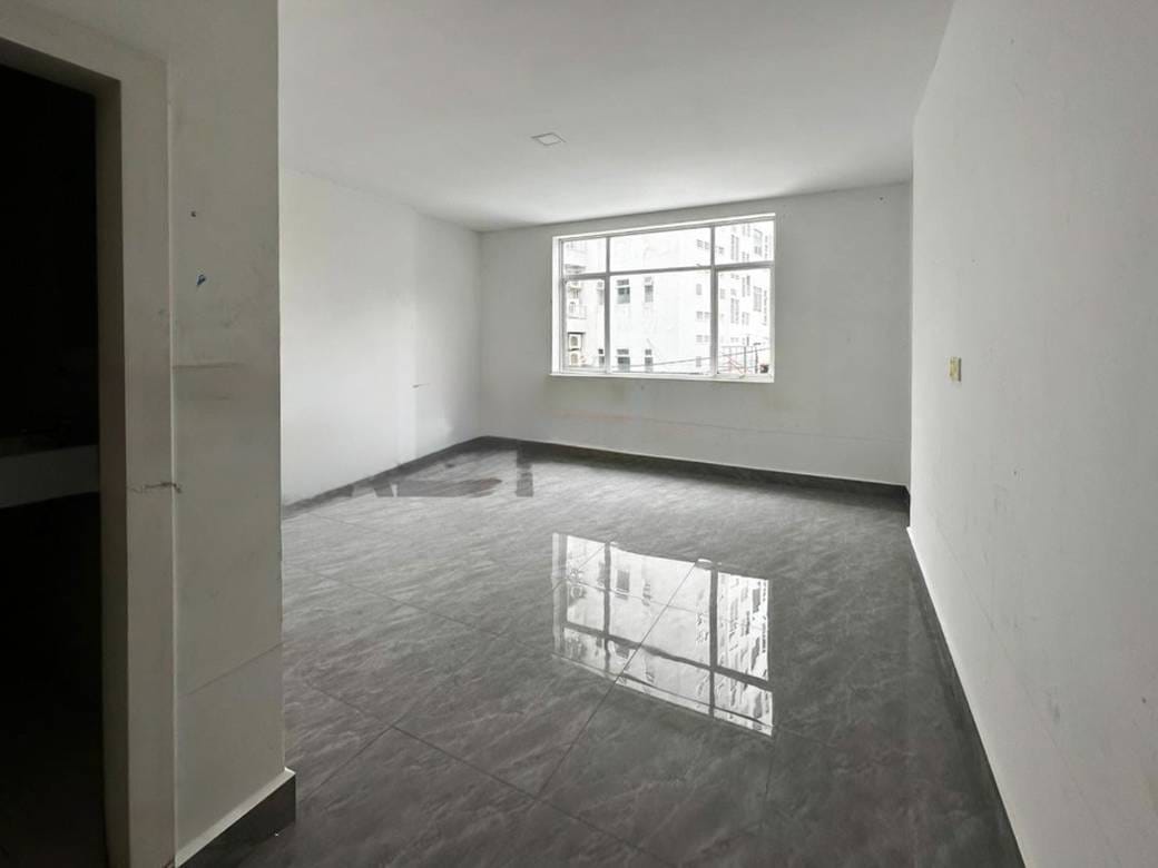 Daun Penh店屋出租，价格$1,900