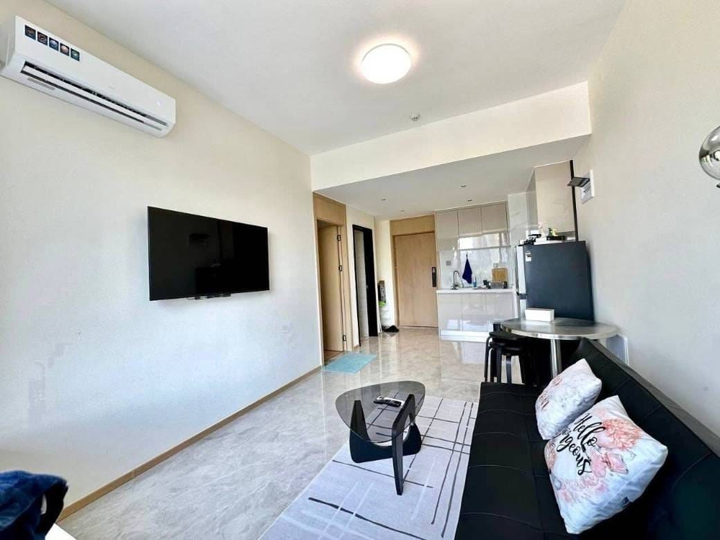 The Pinnacle Residence | $450 Condo
