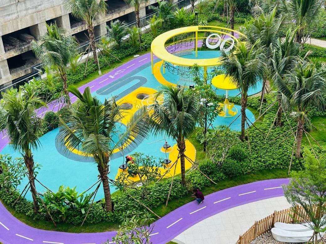 The Pinnacle Residence | $550 Condo
