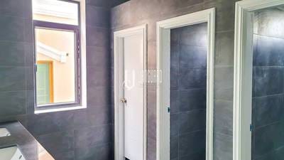 อาคารสำนักงาน สำหรับเช่า ใน Toul Kork $1,000