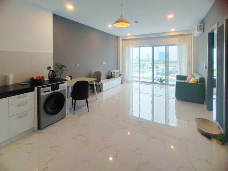 1-Bedroom Condo for Sale – LZ Seaview Residences, 9th Floor