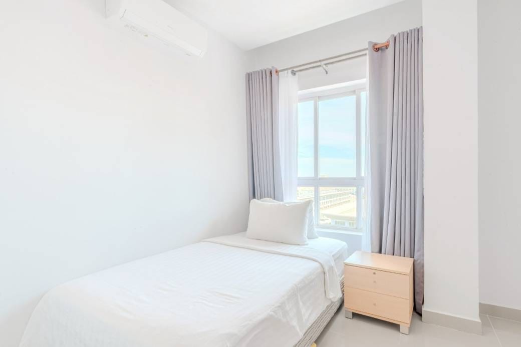 $300 Condo