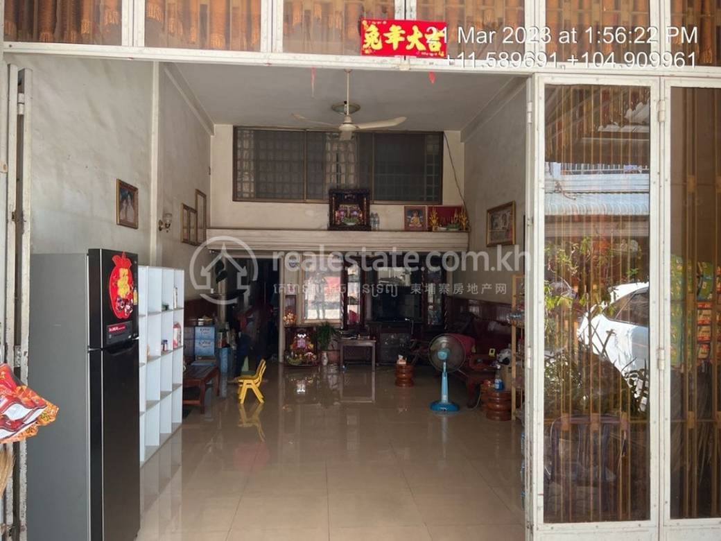 246.4 sqm Living Size Flat House Na prodej in Russey Keo