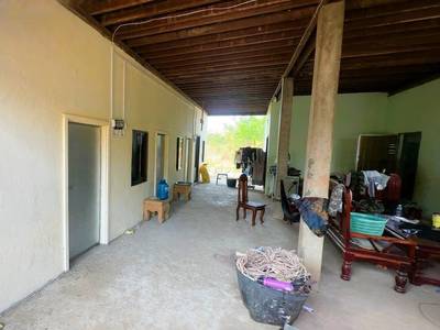 House and lot สำหรับขาย พื้นที่ใช้สอย 342 ตร.ม. ใน Stueng Traeng