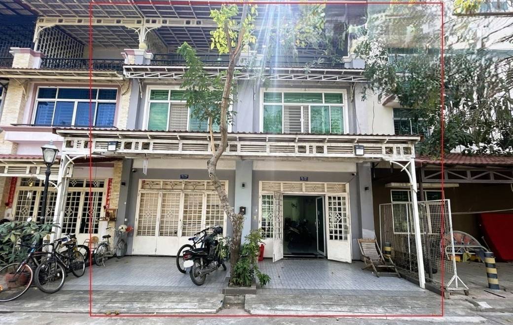 🏦Link House Available for Urgent Sale at a Special Price (Negotiable).