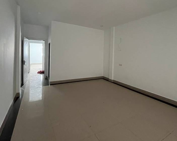 $61,000 Flat House