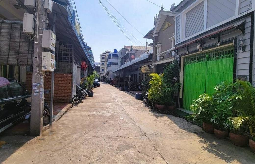 Flat House Na prodej in Chaom Chau 3, Por Sen Chey, Phnom Penh