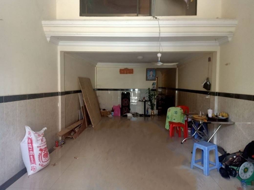 $47,000 Flat House