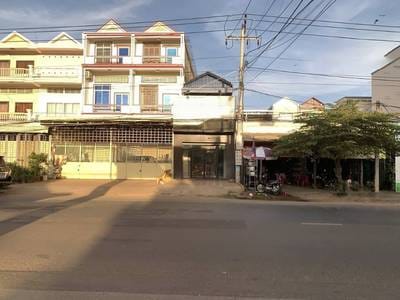 แฟลตเฮ้าส์ สำหรับขาย ขนาดที่ดิน 113 ตร.ม.