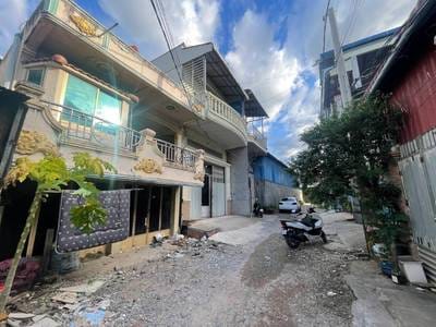 120 sqm Living Size House and lot Na prodej in Meanchey