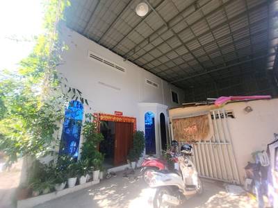 198平方米土地面积的House and lot出售