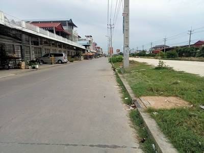 132 sqm Land Size Flat House For Sale