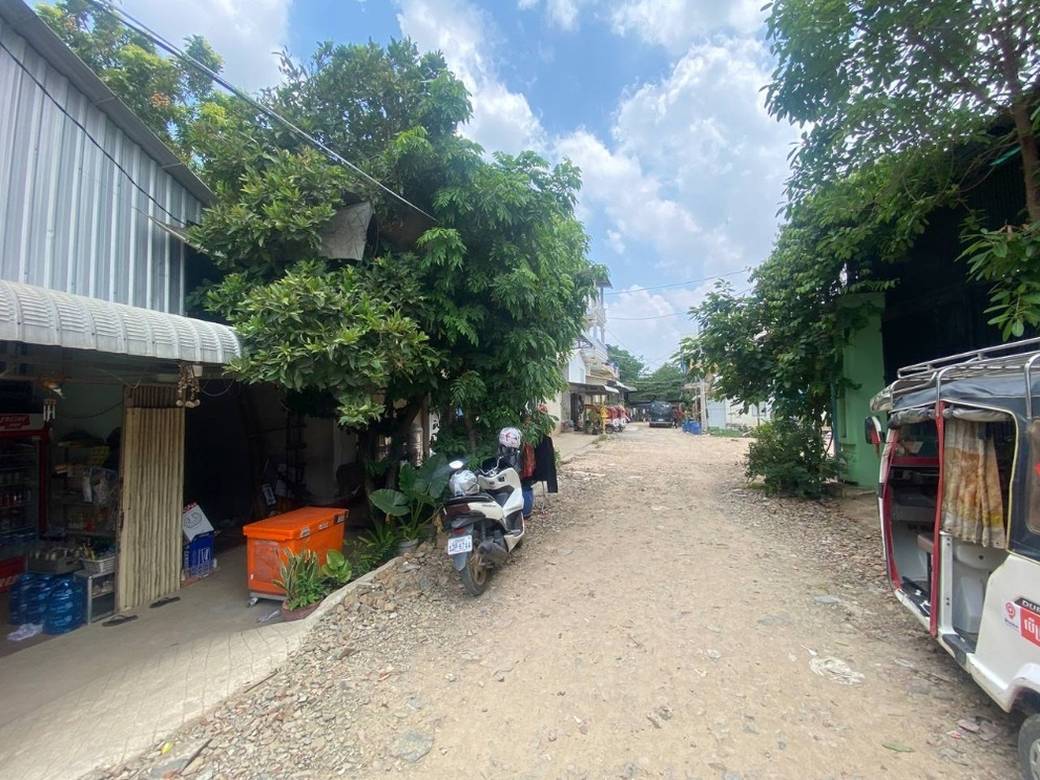 Sklad Na prodej in Kakab 2, Por Sen Chey, Phnom Penh