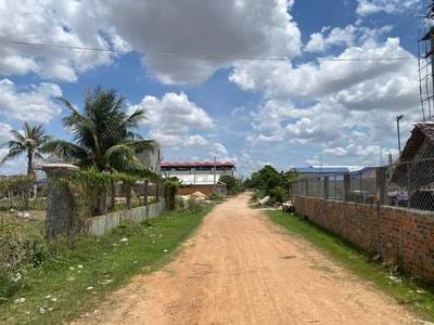 House and lot សំរាប់លក់ ទំហំផ្ទះ 159 ម៉ែត្រការ៉េ នៅPrek Pnov