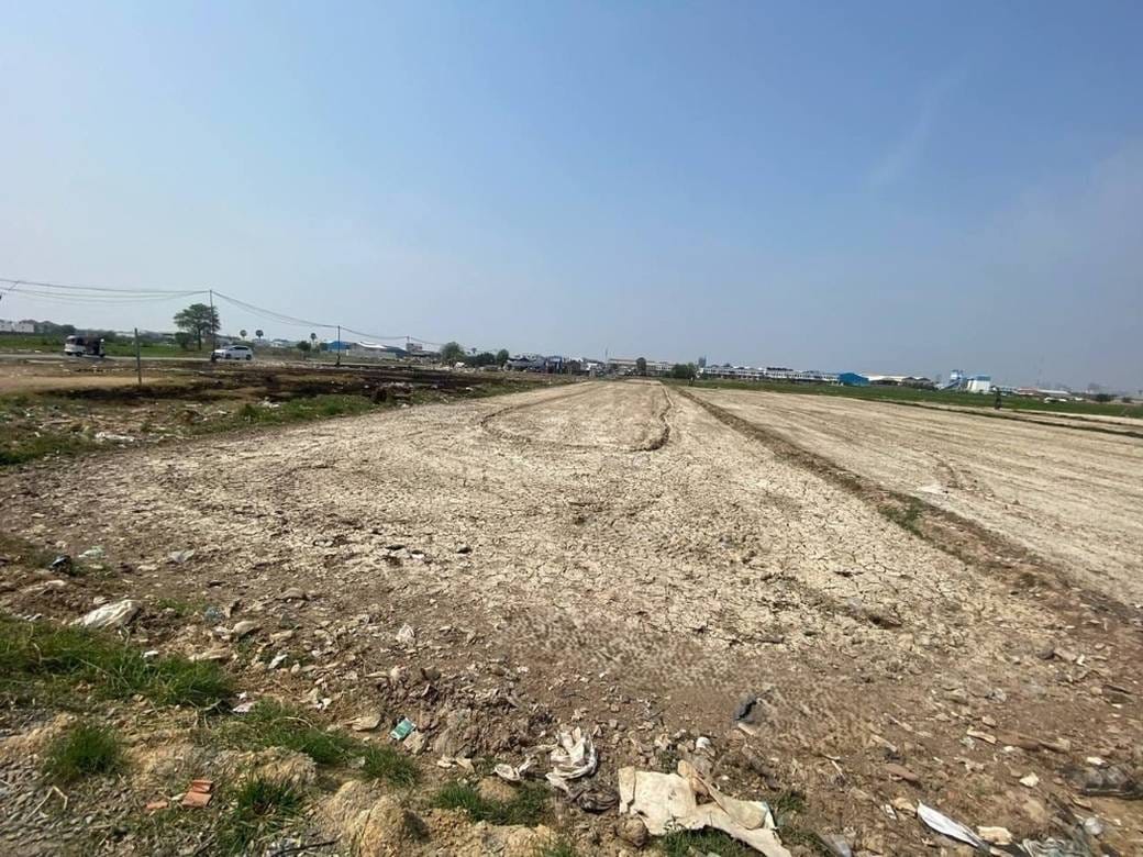 Relief À vendre de 1,761 m² de terrain