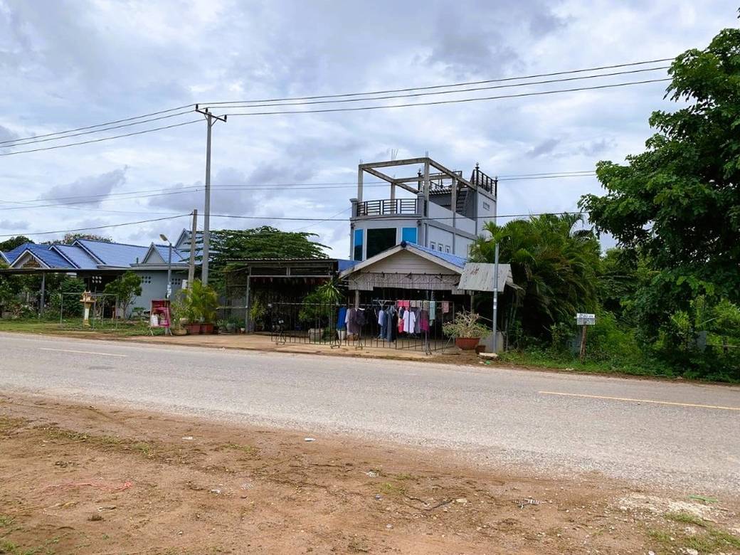 House and lot出售，位于德他拉分区, 诗梳风市, 卜迭棉芷省