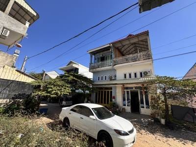 50 sqm Land Size Flat House For Sale