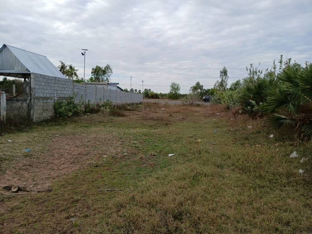 ที่ดิน สำหรับขาย ขนาดที่ดิน 1,200 ตร.ม.