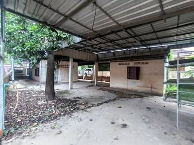 230平方米土地面积的土地出售