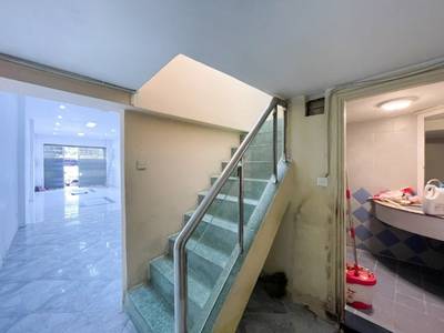 Shophouse Na prodej in Chamkarmon $850,000