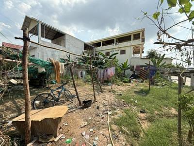 Relief À vendre de 300 m² de terrain pour $115,000