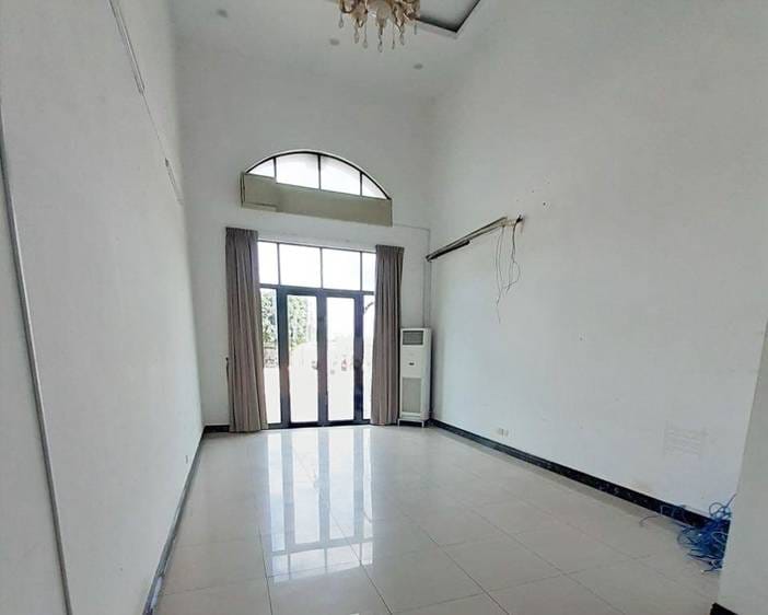 Shophouse K pronájmu in Tonle Bassac, Chamkarmon, Phnom Penh