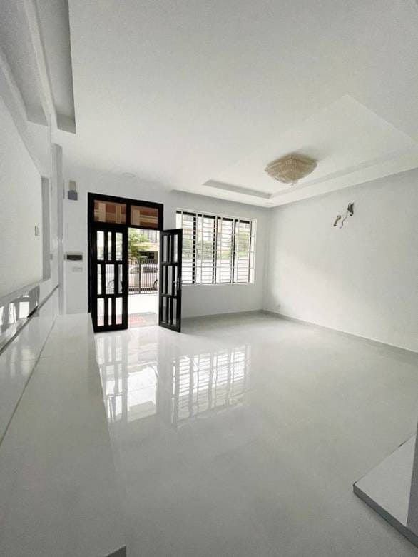 Chbar Ampov别墅For Sale & Rent，价格$195,000