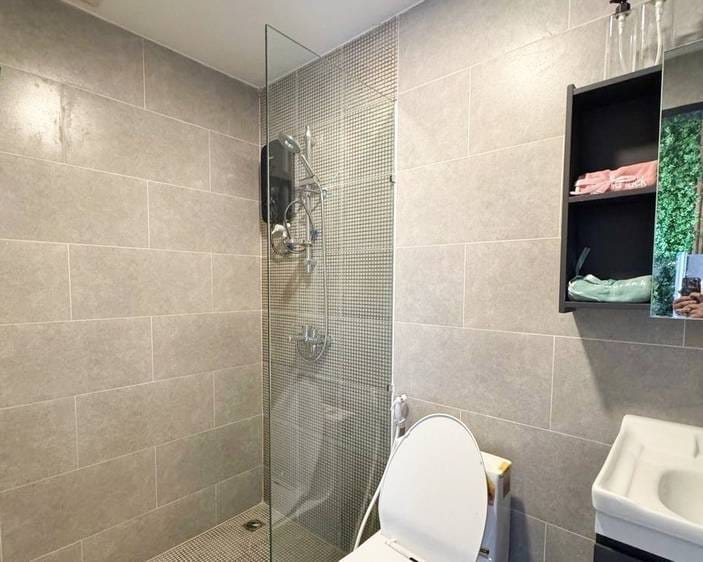 Residence L Boeung Tompun | $145,000 Condo