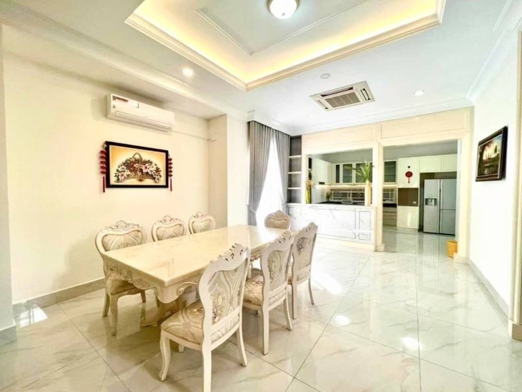 Borey Peng Huoth : The Star Platinum Paradigm | Vila K pronájmu in Chbar Ampov $4,500
