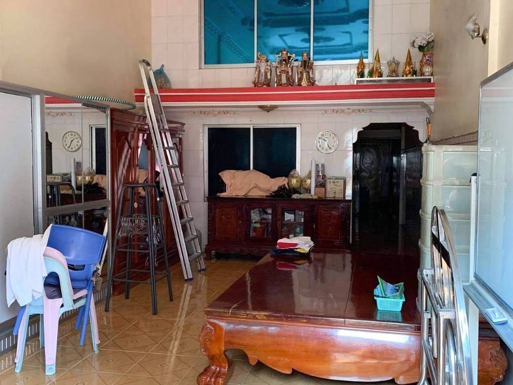 Daun Penh店屋出售，价格$770,000