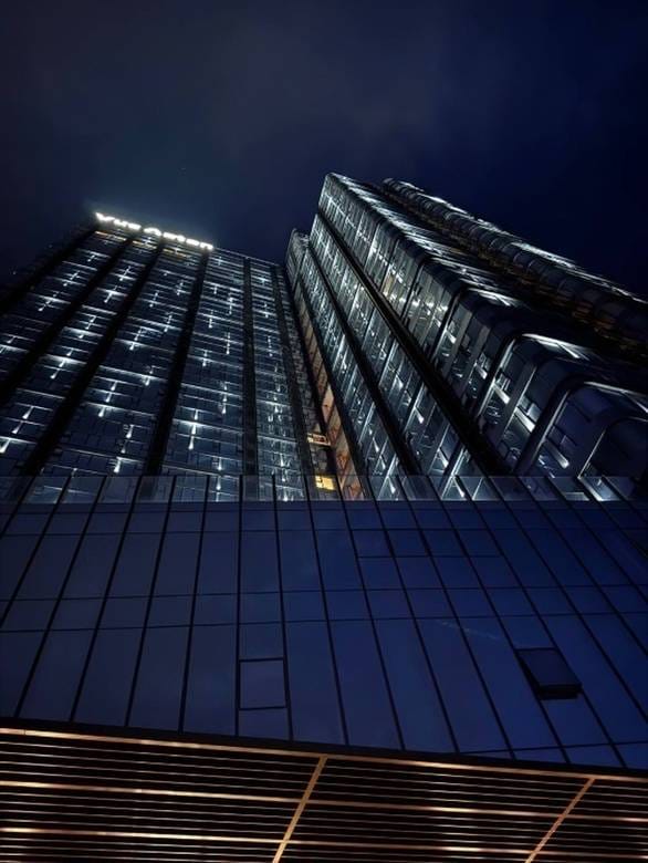 Vue Aston | $900 Condo