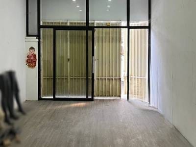 BKK 2 Maison-boutique À louer à BKK 2