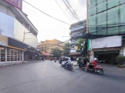 115平方米土地面积的店屋出租