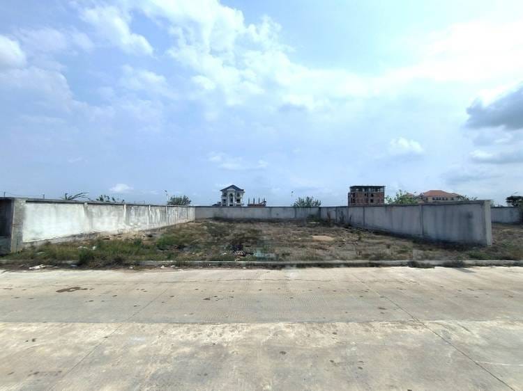 ที่ดิน สำหรับขาย ใน Preaek Ta Sek, Chroy Changvar, Phnom Penh