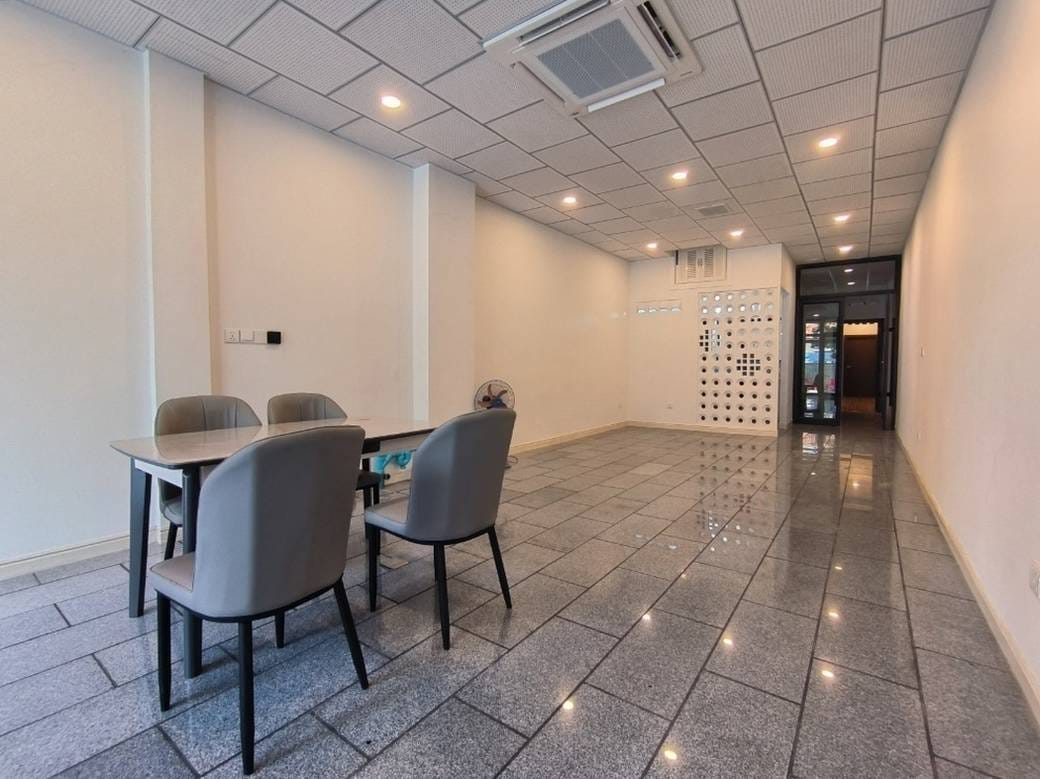 Boeng Keng Kang店屋出租，价格$2,500