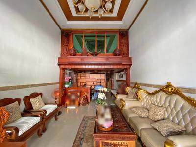 $289,900 Shophouse