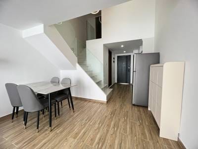 Morgan EnMaison | Condo Type | Zařízeno Condo K pronájmu