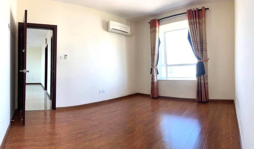 Condo Na prodej in Chamkarmon $220,000