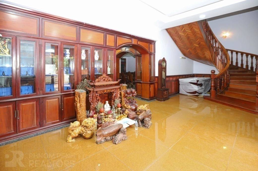 Vila K pronájmu in Boeung Kak 2, Toul Kork, Phnom Penh