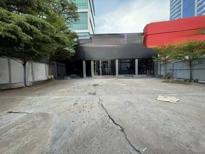 7 MakaraCommercialShophouse出租，价格$7,000