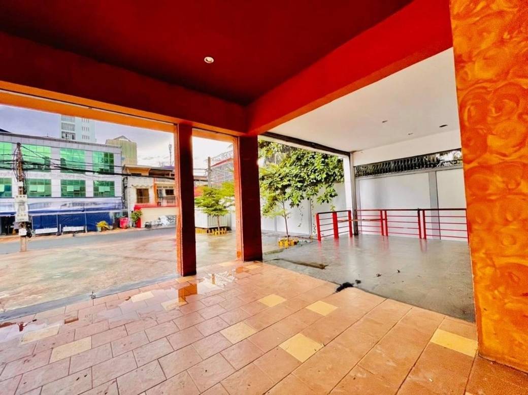 7 MakaraCommercialShophouse出租，位于7 Makara